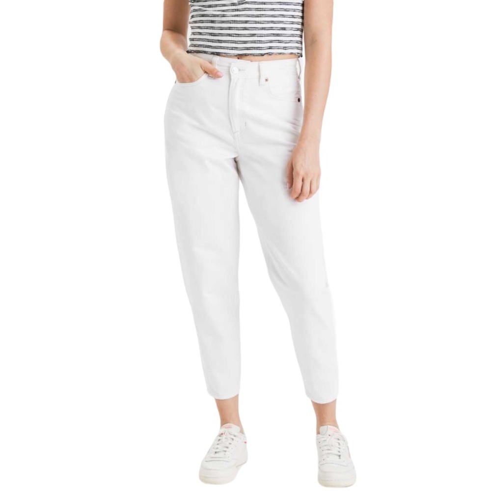 American Eagle White X-Short Relaxed Mom Jeans